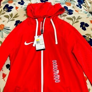 NWT men’s Nike track jacket